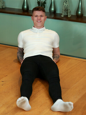 Straight Young Footballer Hayden Shows off his Lean Body & Long Uncut Cock!