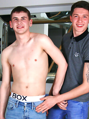 Young Straight Marco's First Man Wank & Suck & it's Lucky Dominic Who Plays with his Big Uncut Cock!