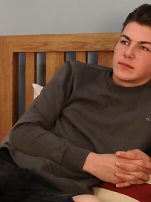 Young Straight Lad Jack's Best Shoot Yet & Squirts his Big Load all Over the Place!