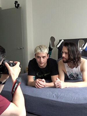 Aussie boys Nate and Byron's first hook up