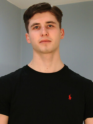 Straight Young Athletic Ryan's 1st Ever Man Wank & Shoots a Big Load of Jizz!
