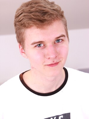 Logan Lech twink solo