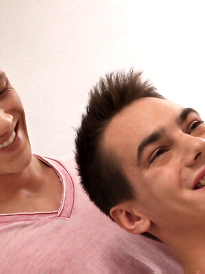 SATURDAY SPECIAL: JIM & DAAN