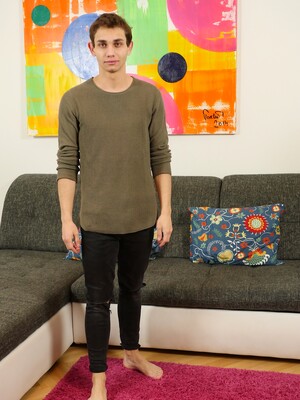 Lior Hod