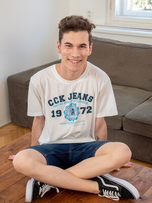 Nathan Reyes