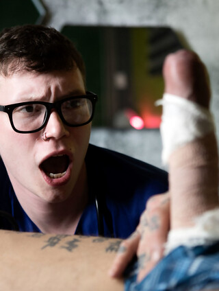 Nerdy twink Bo Sinn takes injured inked dude Marco Bianchi&#39;s cock in his ass