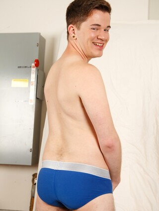 Cute gays Daniel Ross and Sebastian Rogers strip and ride each other's dick