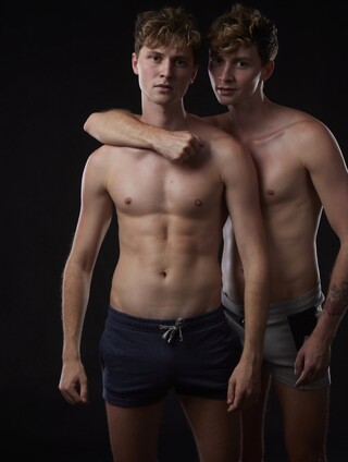 Second shoot twins in Holland !